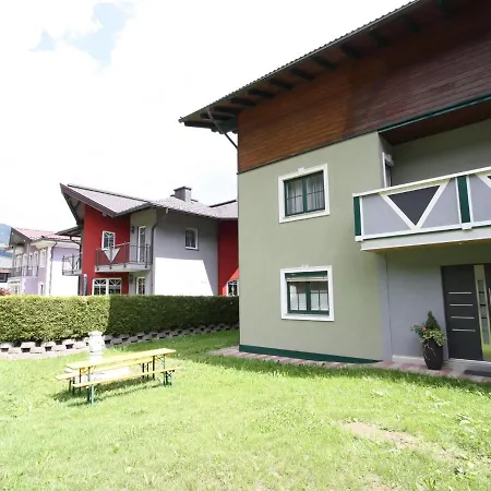 Idyllic In Weng Near Bus * Goldegg im Pongau